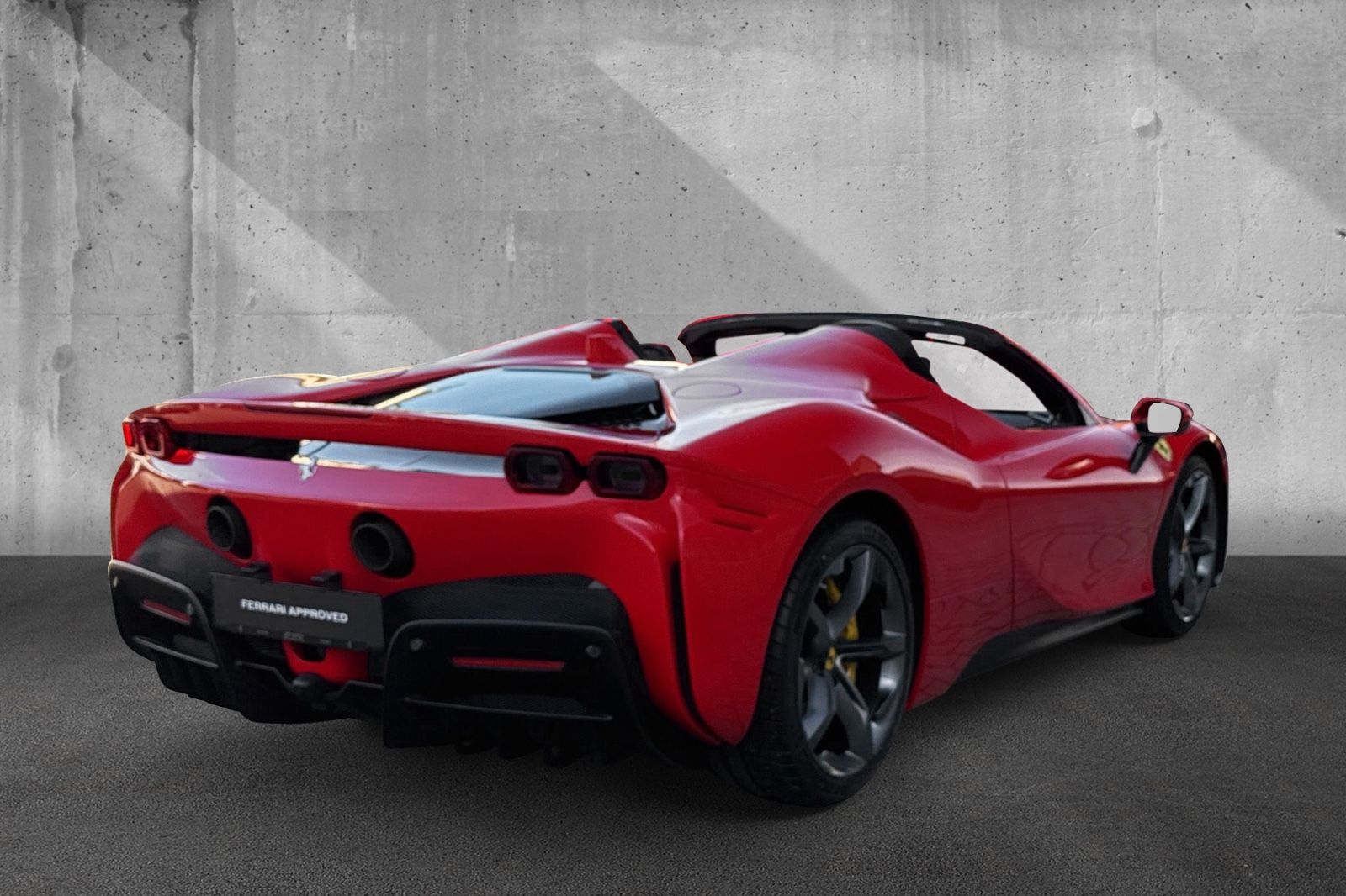 Fahrzeugabbildung Ferrari SF90 Spider*belüftete Sitze*Nackenhzg*Lift*JBL*