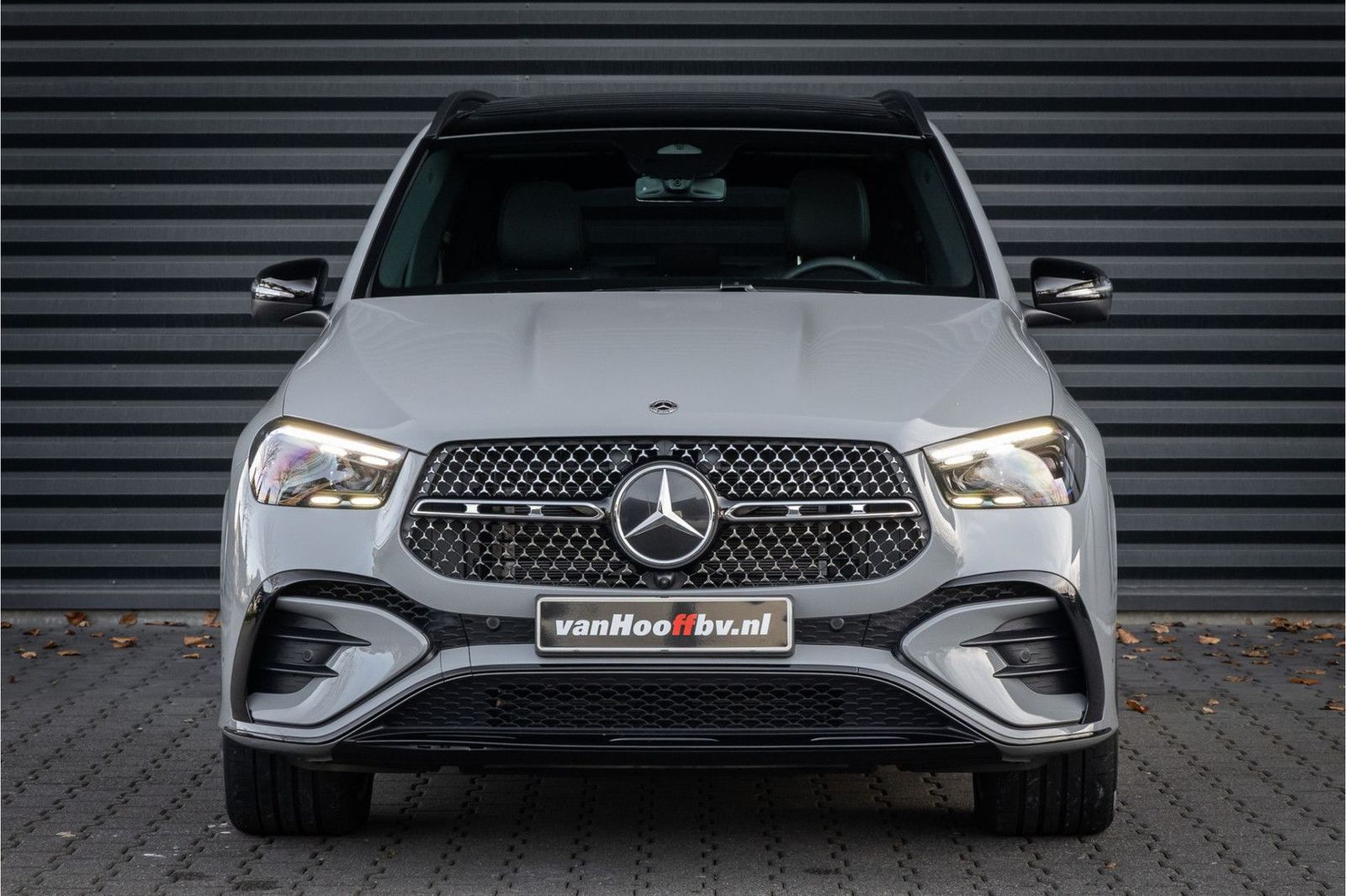 Mercedes-Benz GLE 450 d 4MATIC AMG Line Alpingrau - Head-up - imagem 3