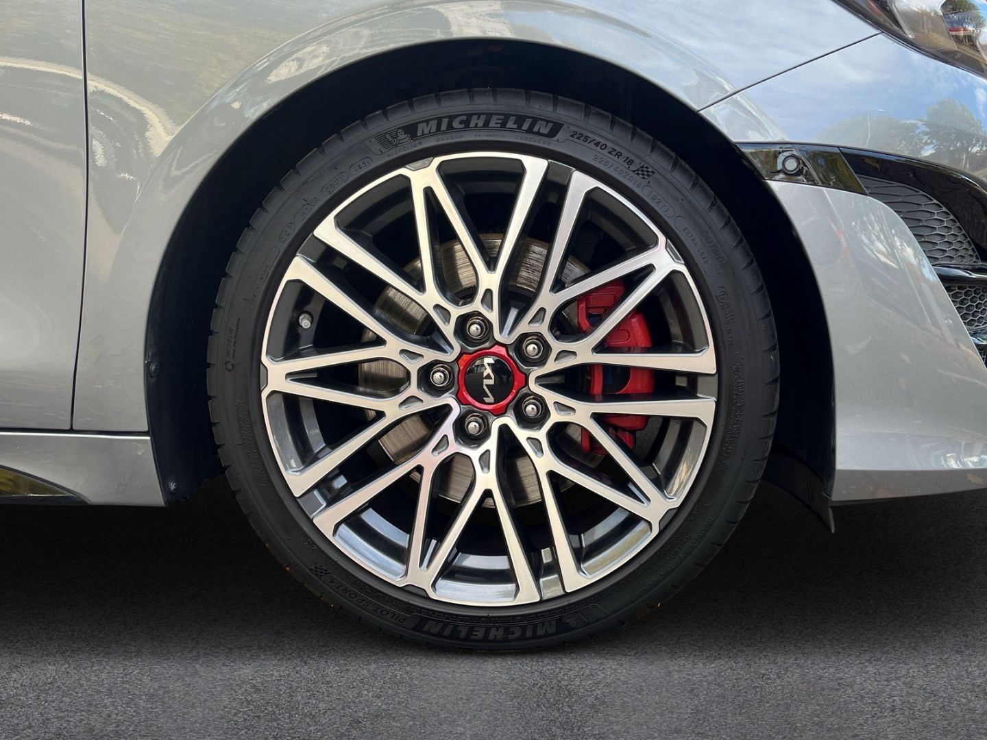 Fahrzeugabbildung Kia ProCeed GT 1.6 T-GDI EU6d *GLASDACH* NAVI* *SITZ