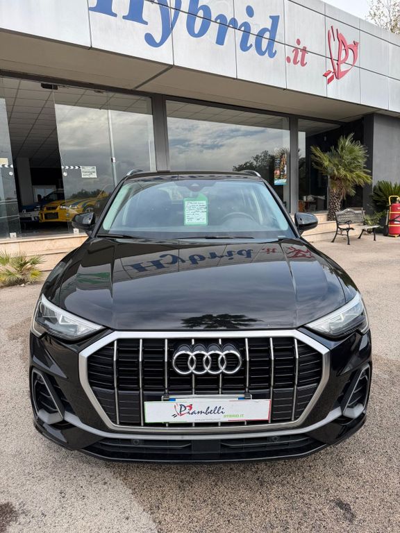 Image of Audi Q3