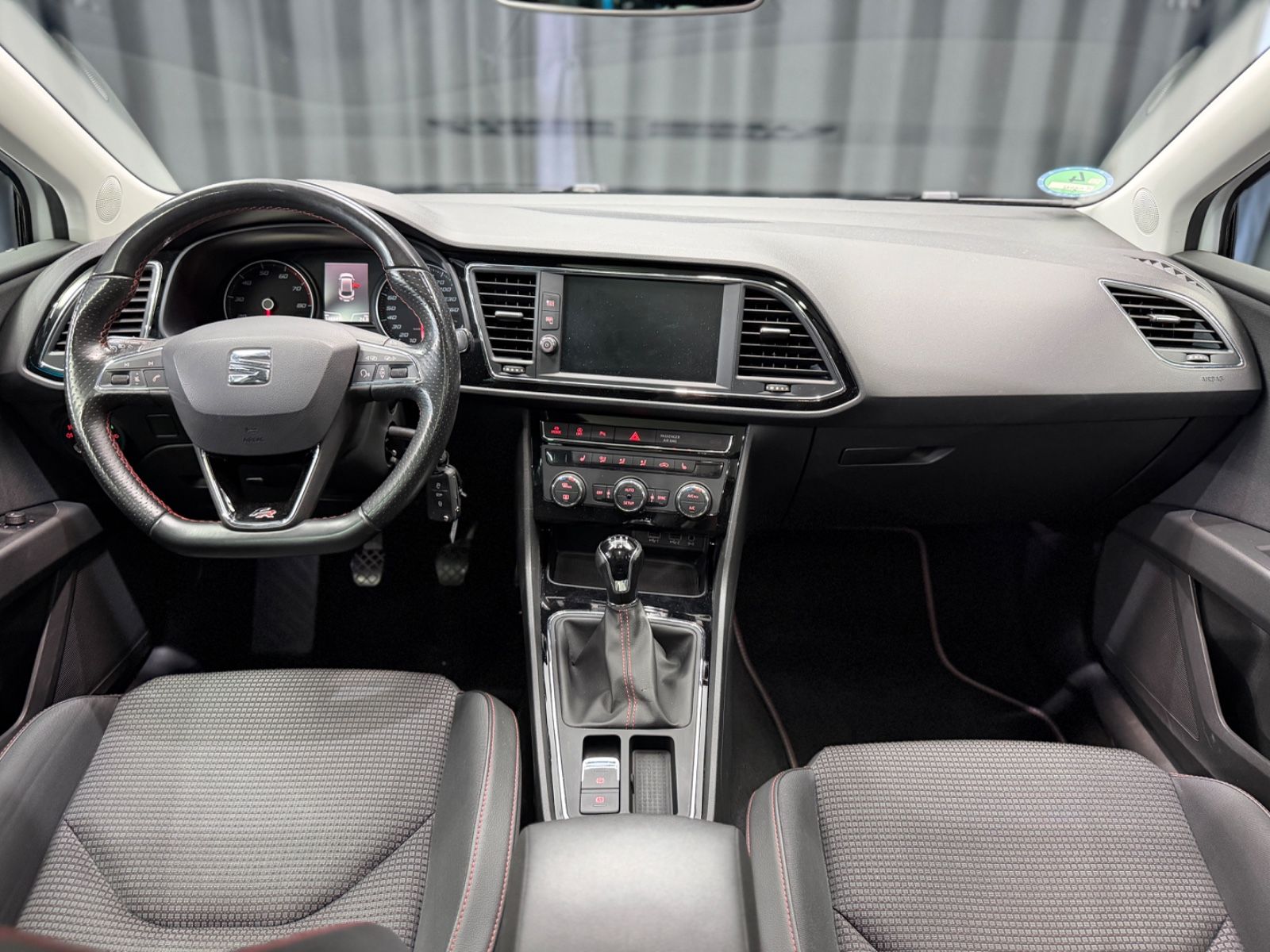 Fahrzeugabbildung SEAT Leon ST FR |RF-CAM|2.HAND