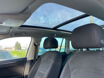Volkswagen Tiguan - 7