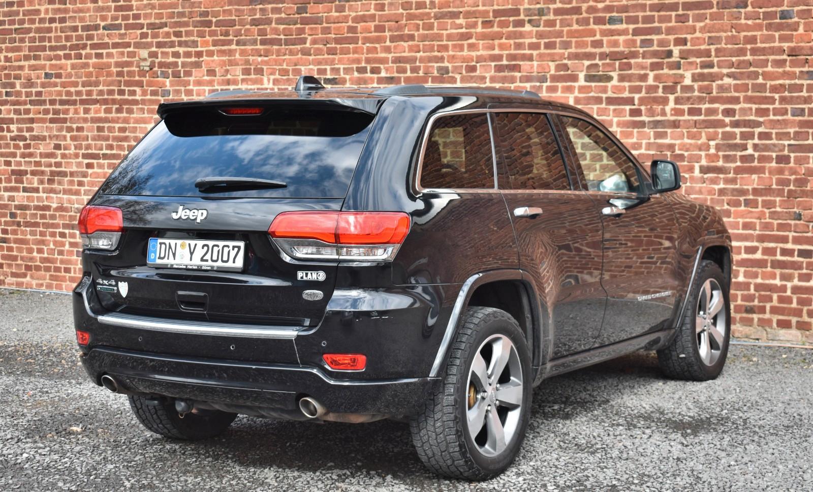 Jeep Grand Cherokee 3.0 CRD Overland | 250 ch | BVA | Toit panoramique | Sièges ventilés | Suspension pneumatique | Attelage | Cuir