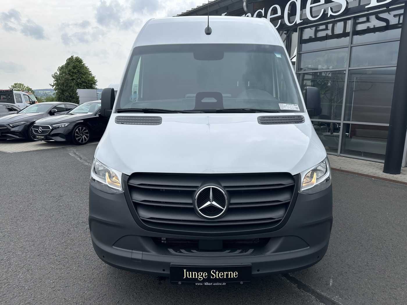 Fahrzeugabbildung Mercedes-Benz Sprinter 317 CDI 4325 9G AHK Klima Kamera MBUX