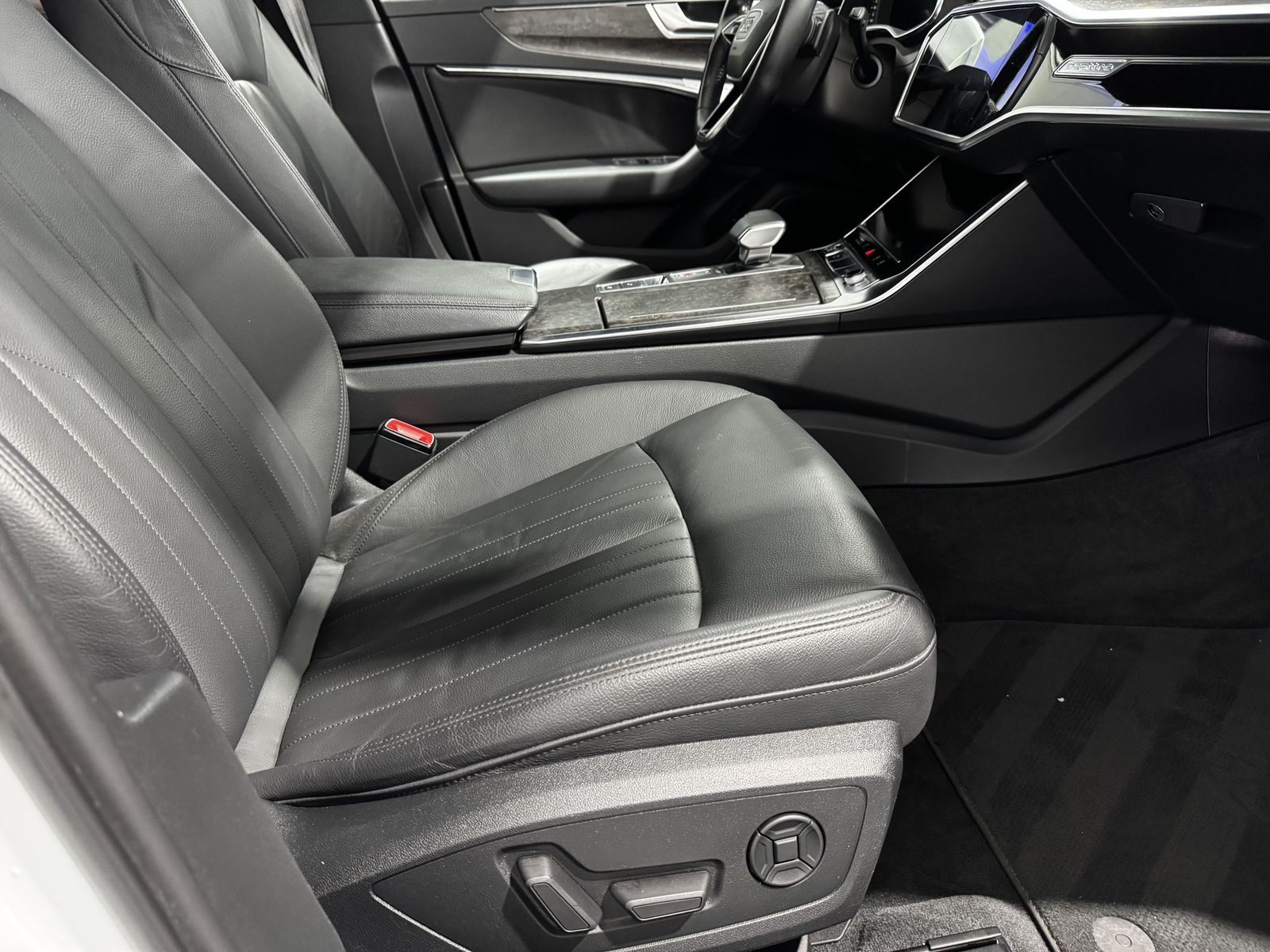 Fahrzeugabbildung Audi A6 40 TDI*Quattro*Leder*LED*Cam*Virtual Cockpit*