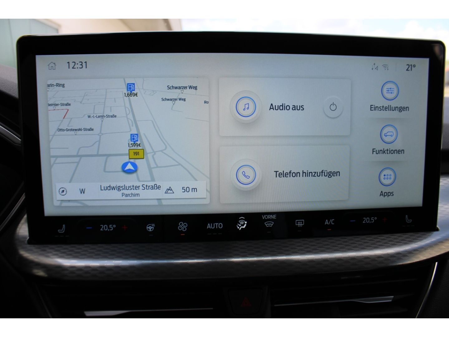 FORD Kuga 1,5 EcoBoost Titanium ACC LED 360 Gr. Navi - Image 18