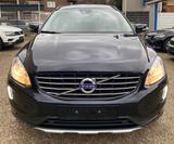 Volvo XC60 Momentum 2WD/AUTOMATIK/NAVI/LEDER/PDC/ALU* - Volvo XC60 in Essen