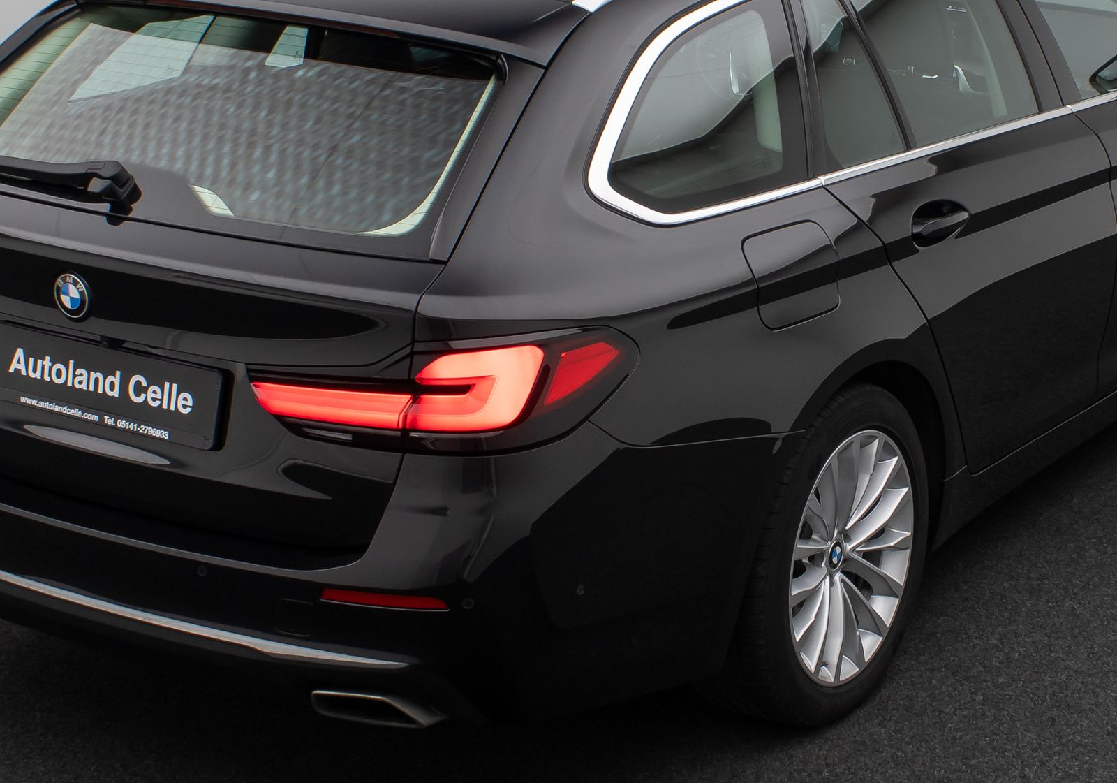 Fahrzeugabbildung BMW 540d xD Luxury Line Laser 360°HUD DAB HiFi AHK