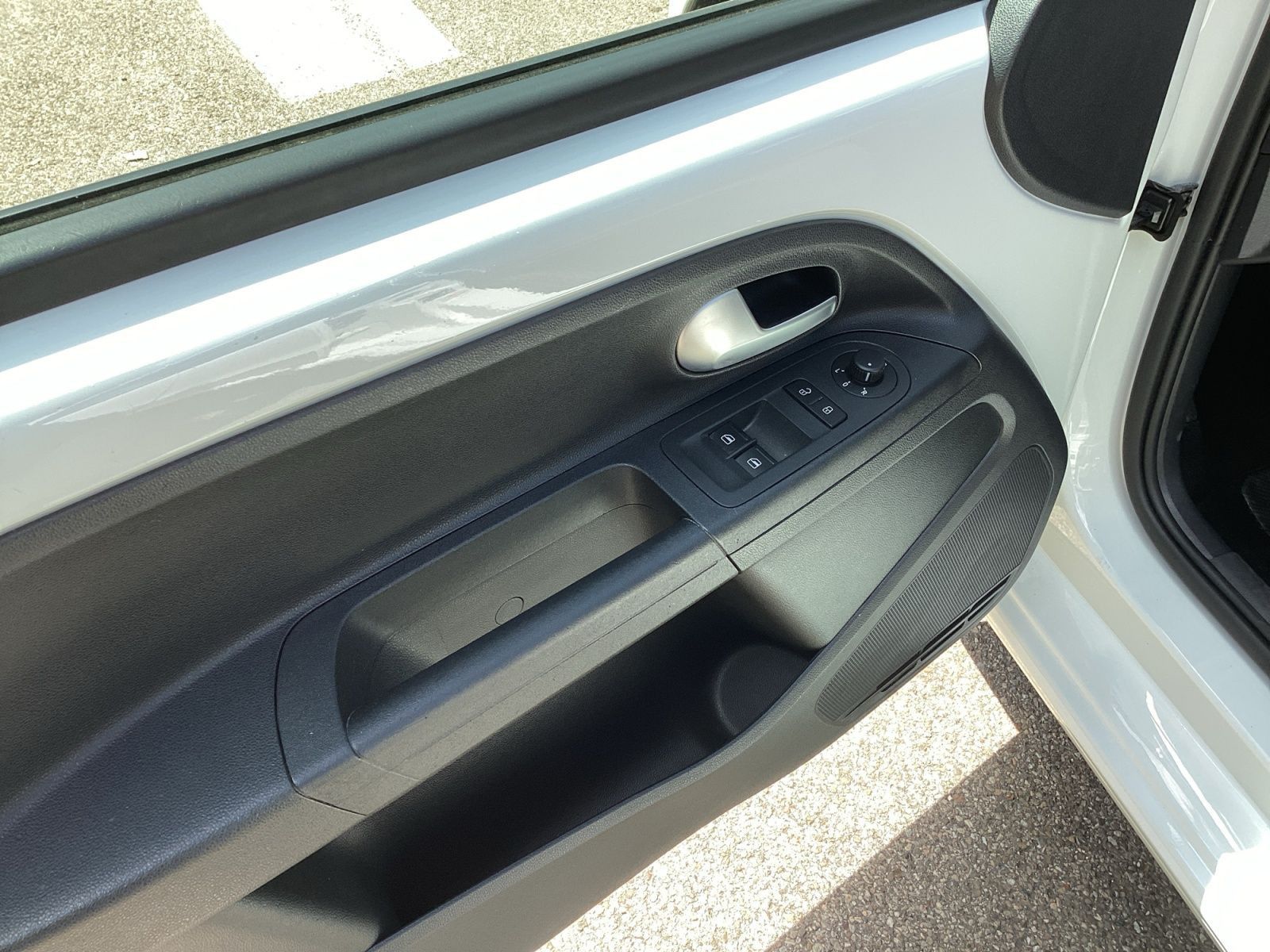 Volkswagen up! - Bild 14