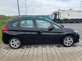 BMW 218 2 Active Tourer 218 i Facelift Navi 8 Fach - BMW 2er Reihe mit Facelift