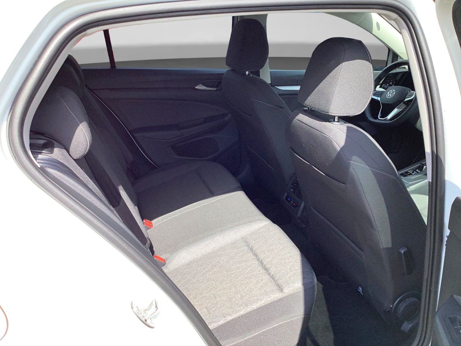 Volkswagen Golf - Bild 7