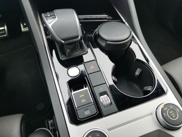 Touareg R-Line 4Motion 3.0 TDI 8-Gang Luftfederu