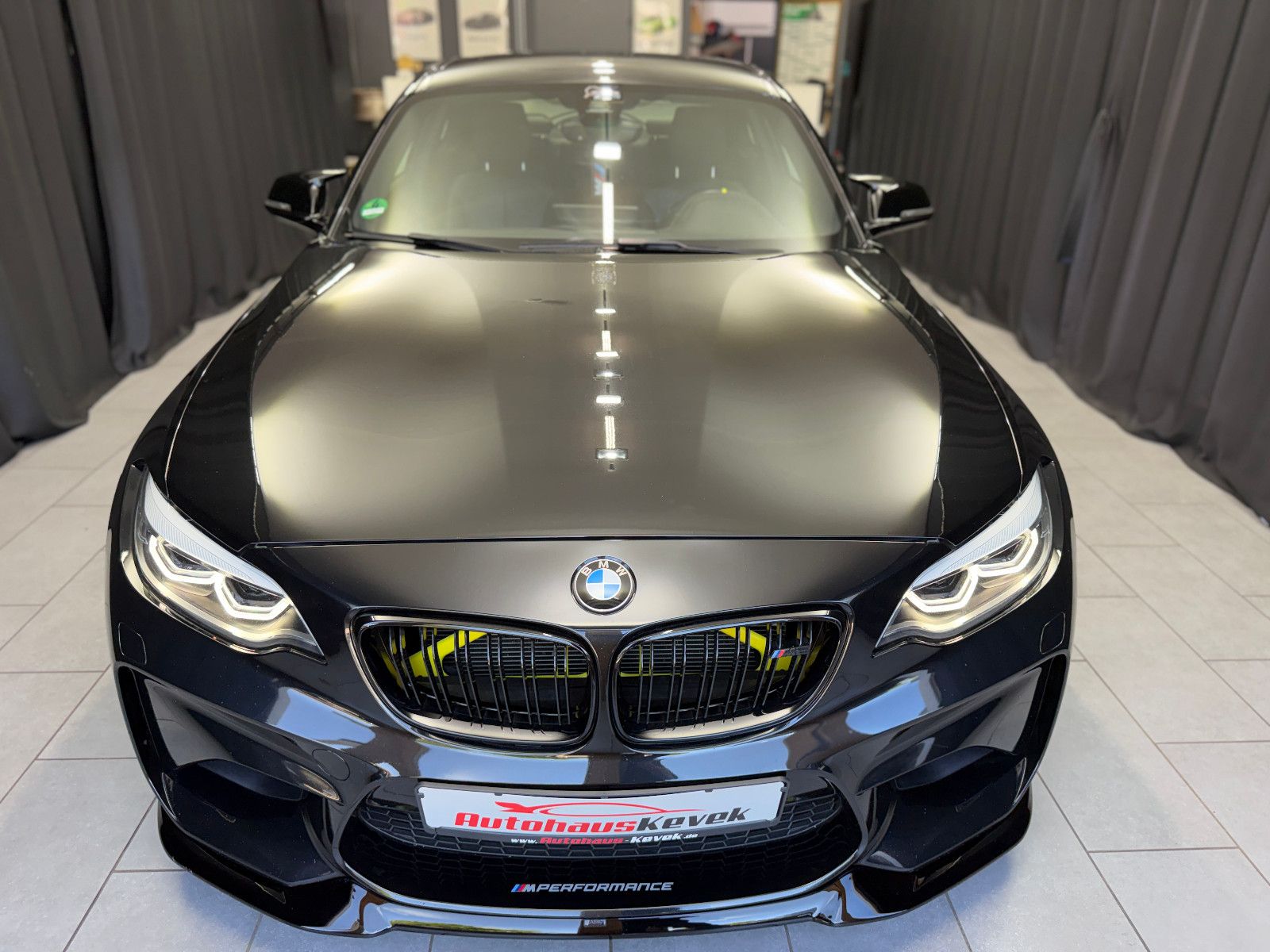 Fahrzeugabbildung BMW M2 Coupe |HJS|H/K|M-PERFORMANCE|H&R