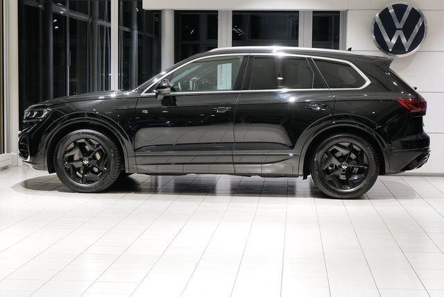 Volkswagen Touareg 3.0TDI R-Line Allradlenk AHK StdHz Keyle