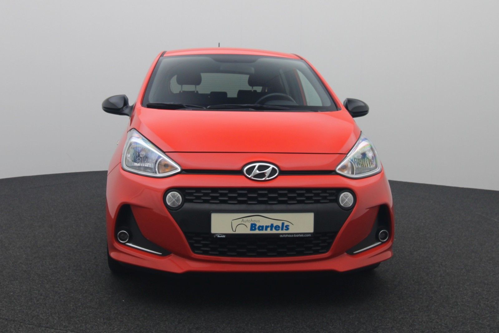 Fahrzeugabbildung Hyundai i10 Passion+ TEMPO SHZ