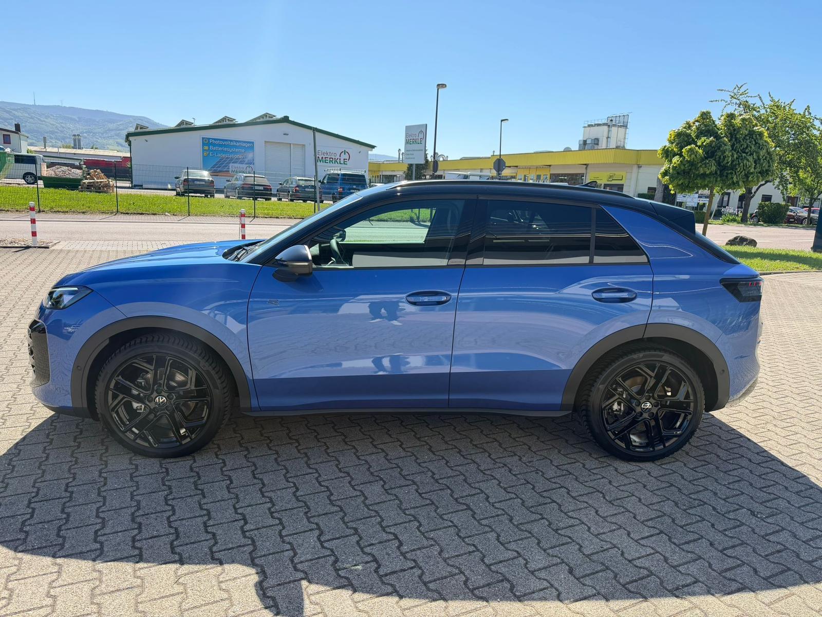 Volkswagen T-Roc 1.5 eTSI DSG R-Line *Matrix*Navi*ACC*360*
