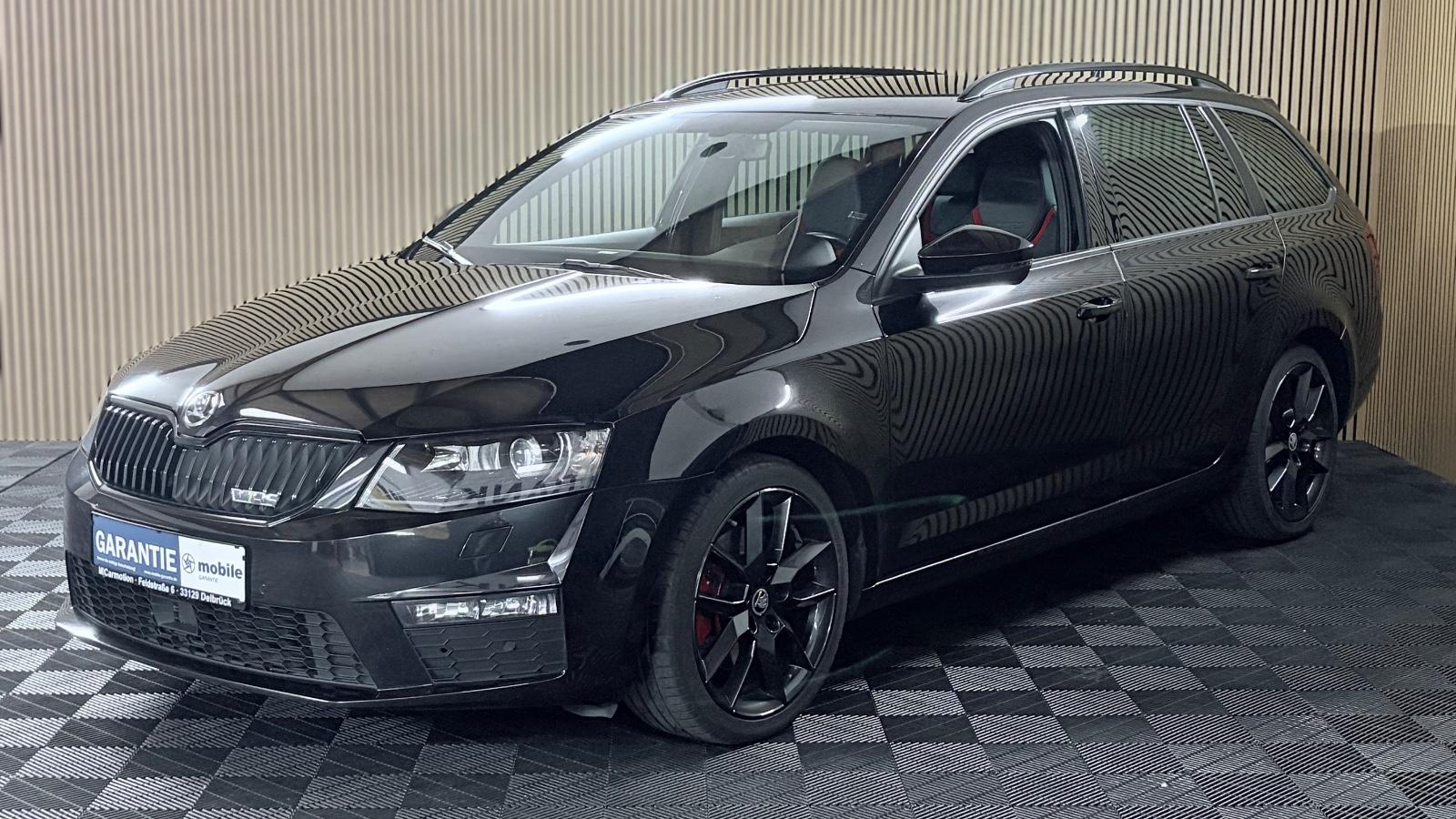 Skoda Octavia Combi RS 4x4 DSG/ Bi-Xenon/ PDC/ ACC/