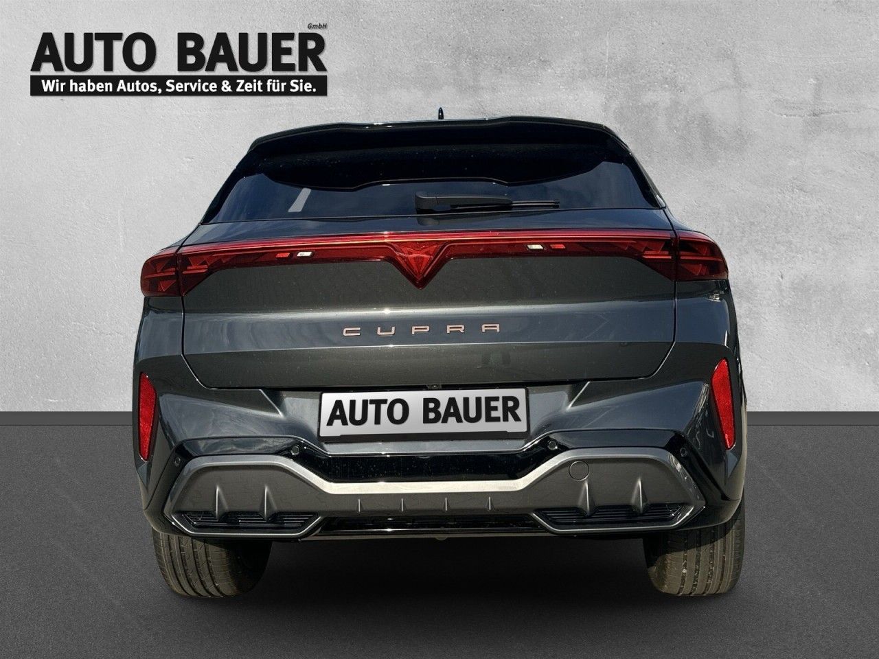 Fahrzeugabbildung CUPRA Terramar 1.5 e-HYBRID 204 PS 6-Gang-DSG - mit KI generiert/bearbeitet