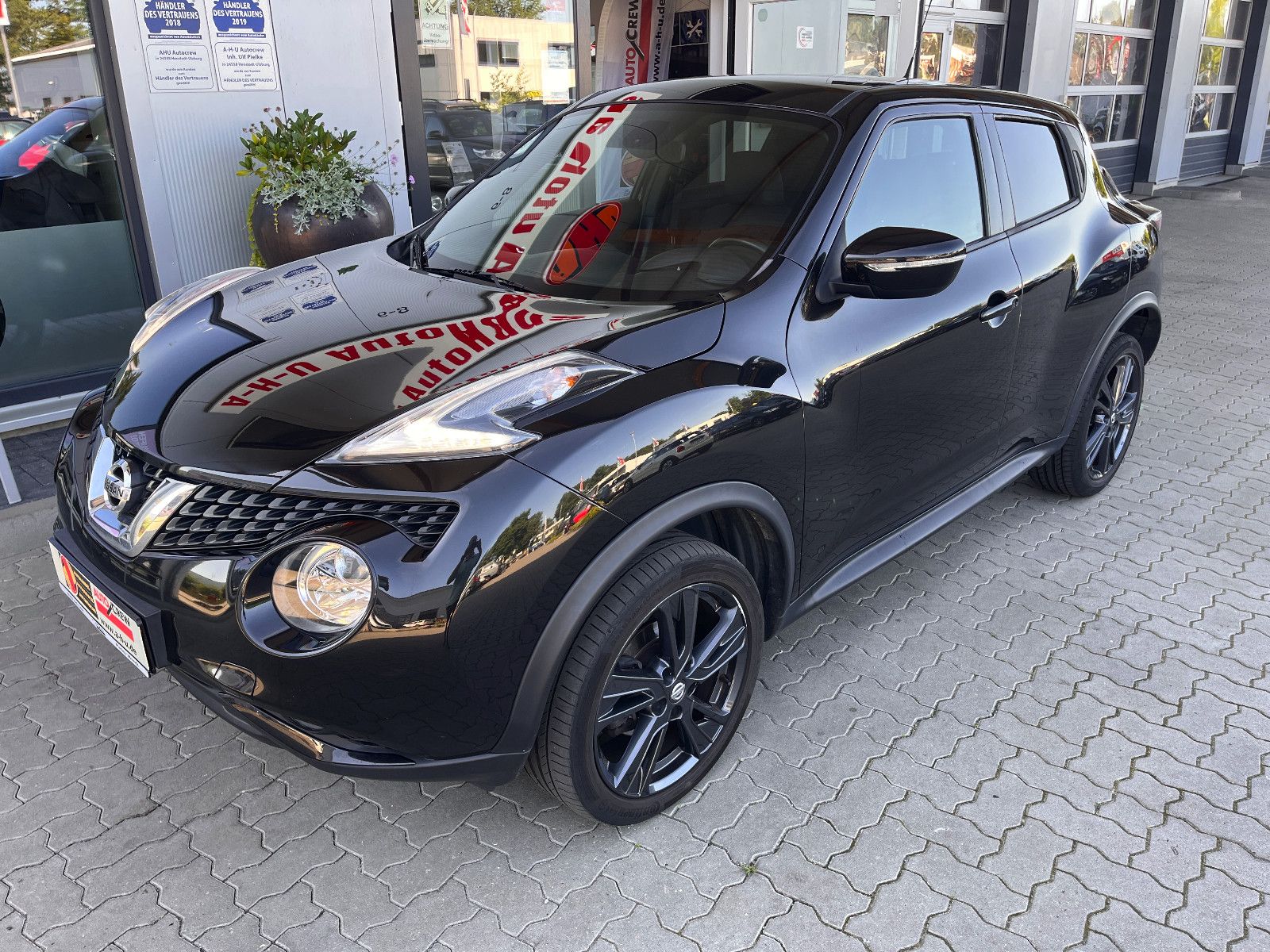 Fahrzeugabbildung Nissan Juke N-Connecta