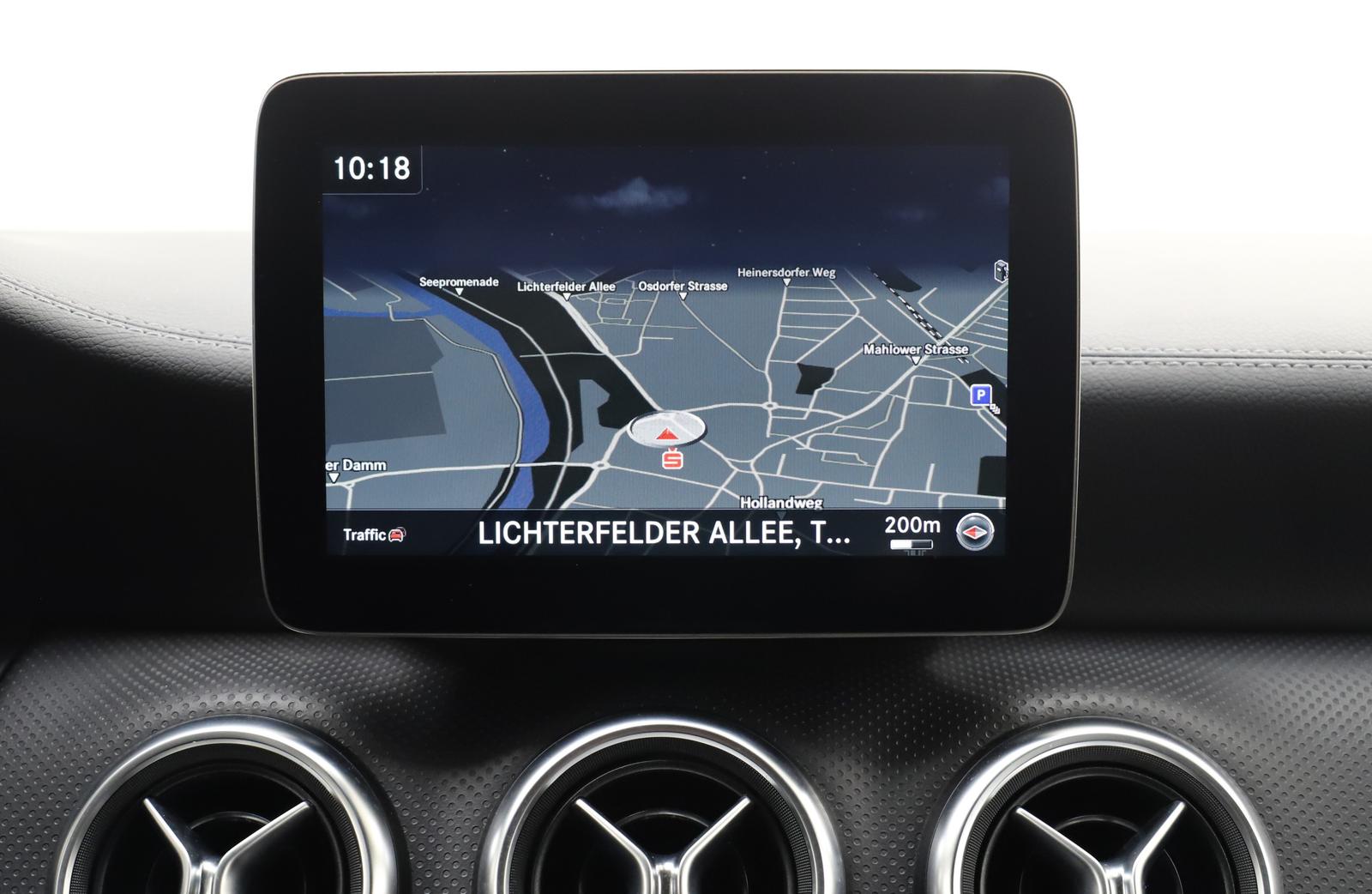 Mercedes-Benz A 45 AMG 381PS 4Matic Carplay Memory Pano PAGA