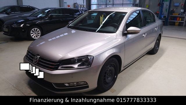 Volkswagen Passat Lim. BlueMotion Einparkhilfe Bluetooth