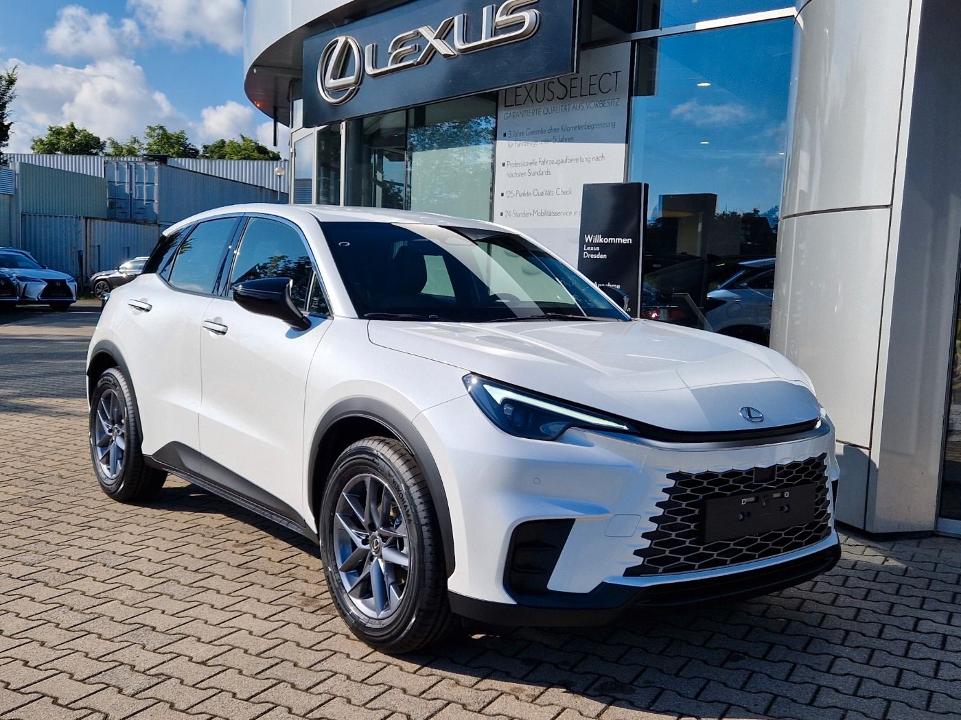 Lexus LBX 1,5 FWD Komfort Paket imagem 2