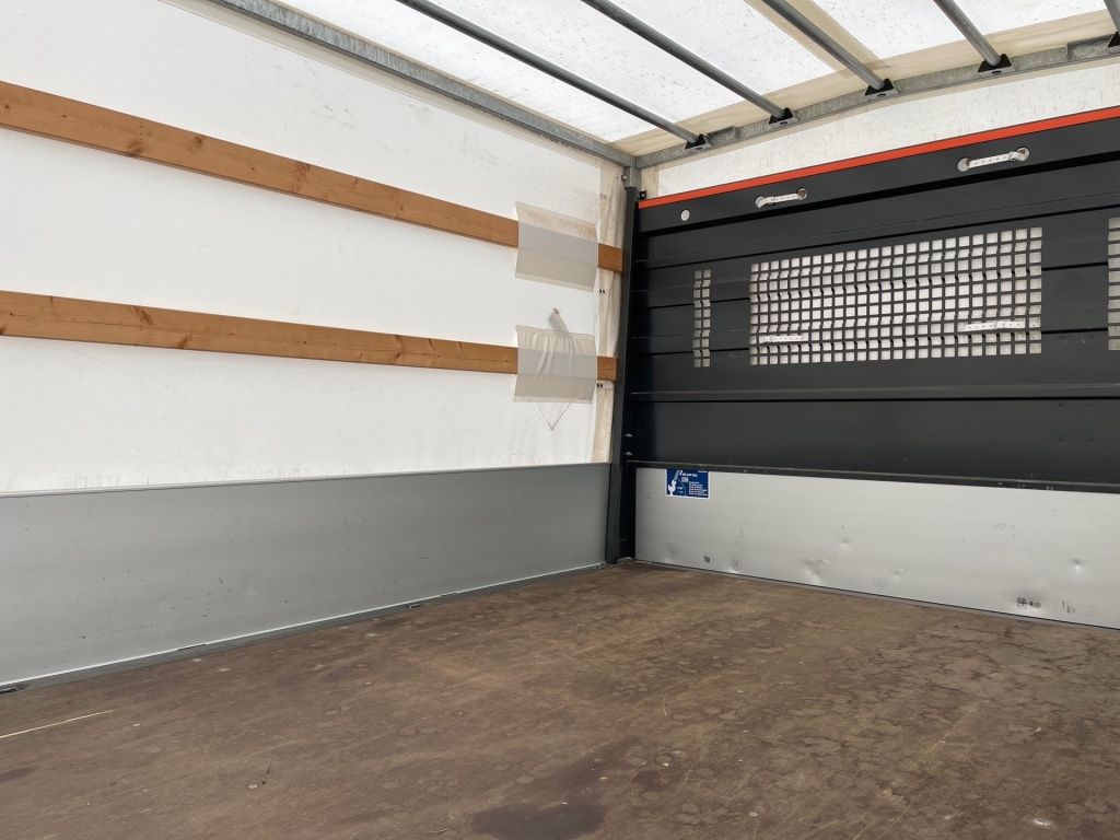 Fahrzeugabbildung Mercedes-Benz Sprinter 215 CDI Pritsche Kompakt AHK, Klima