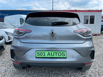 Renault Clio - 6