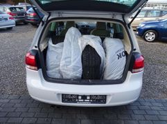 Fahrzeugabbildung Volkswagen Golf Highline Sportpaket Scheckheftgepflegt