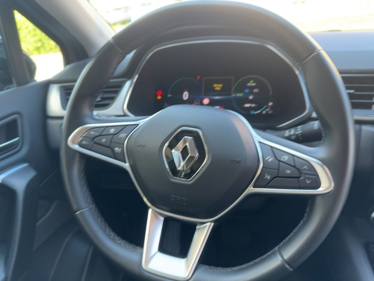 Fahrzeugabbildung Renault Captur INTENS E-TECH PLUG-IN 160 ACC SHZ Kanera