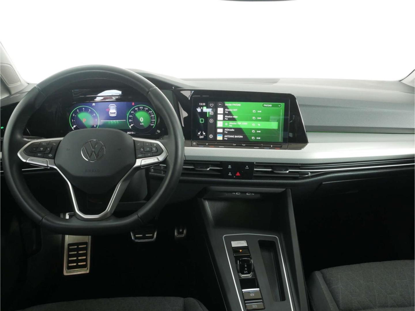 Volkswagen Golf 1.0 eTSI Move DSG App-Connect/SH/Klima, миниатюра 13