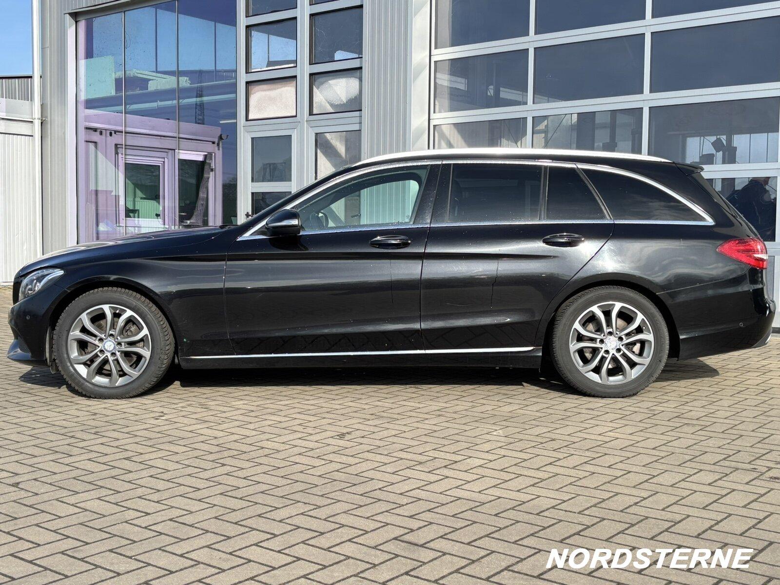 Mercedes-Benz C 220 d T-Modell AVANTGARDE+DISTRONIC+NAVI+LED