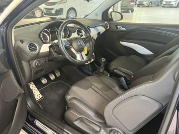 Fotografie des Opel Adam 1.4 Turbo S