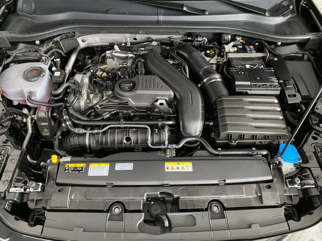 Leon Sportstourer Style 1.5 TSI KAMERA+SHZ