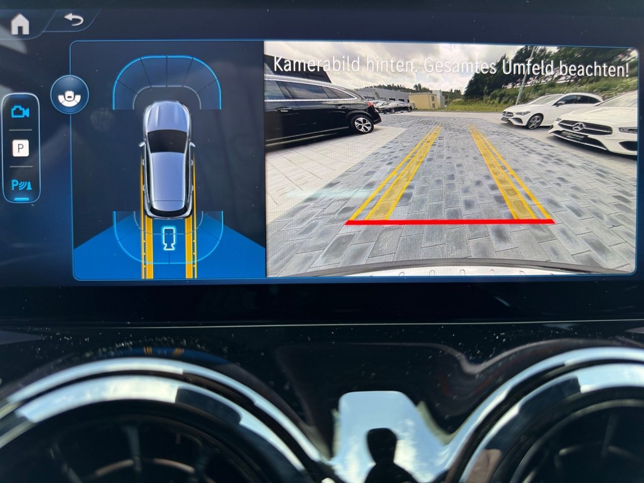 Fahrzeugabbildung Mercedes-Benz GLA 200 KAMERA+LED+EASYPACK+