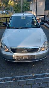 Lada 2172 Priora - Lada Gebrauchtwagen in Berlin