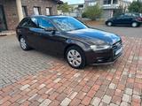 Audi A4 Avant Attraction+ab.Ahk+Navi+BI-Xenon+ - Audi A4 aus 2012: Kombi