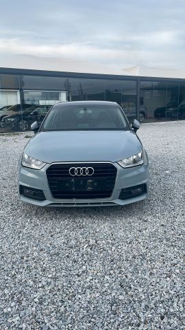 AUDI Audi A1 1.0 82 CV TFSI Admired