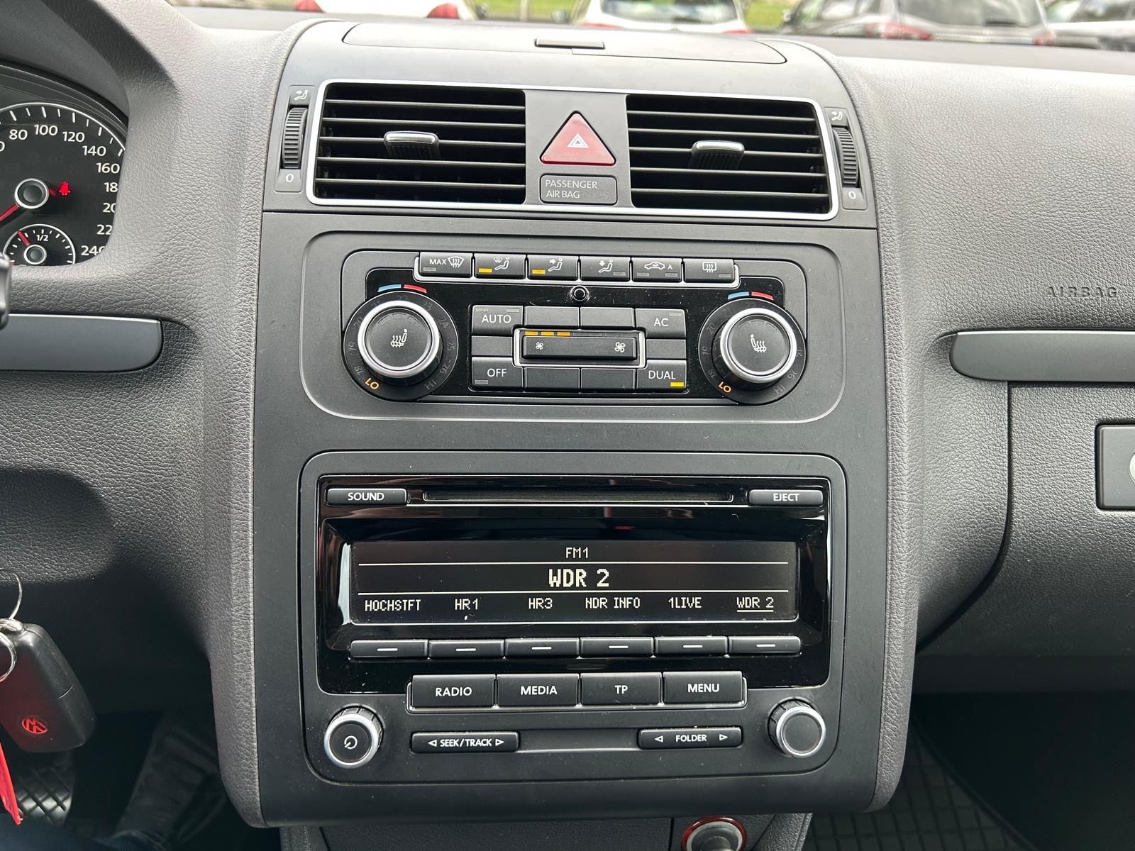 Fahrzeugabbildung Volkswagen Touran 1.6 TDI°7 Sitzer°Shz°Klimaauto.°2.Hand°