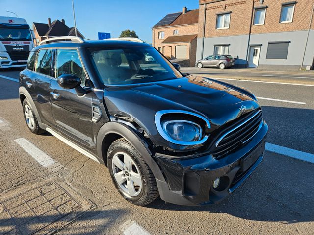 MINI Cooper Countryman (F60) 1.5i