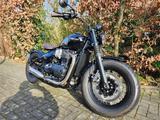 Triumph Bonneville Bobber Black Jekill & Hyde - TRIUMPH BONNEVILLE BLACK