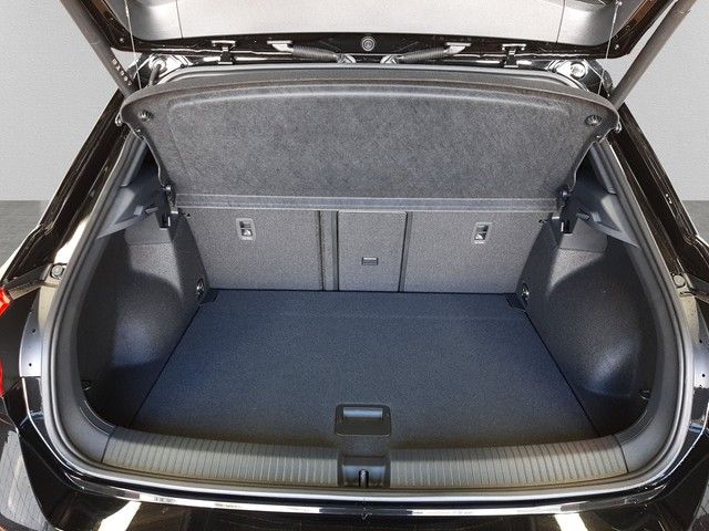 Fahrzeugabbildung Volkswagen T-Roc Black Style 1.5TSI DSG AHK Matrix Massage