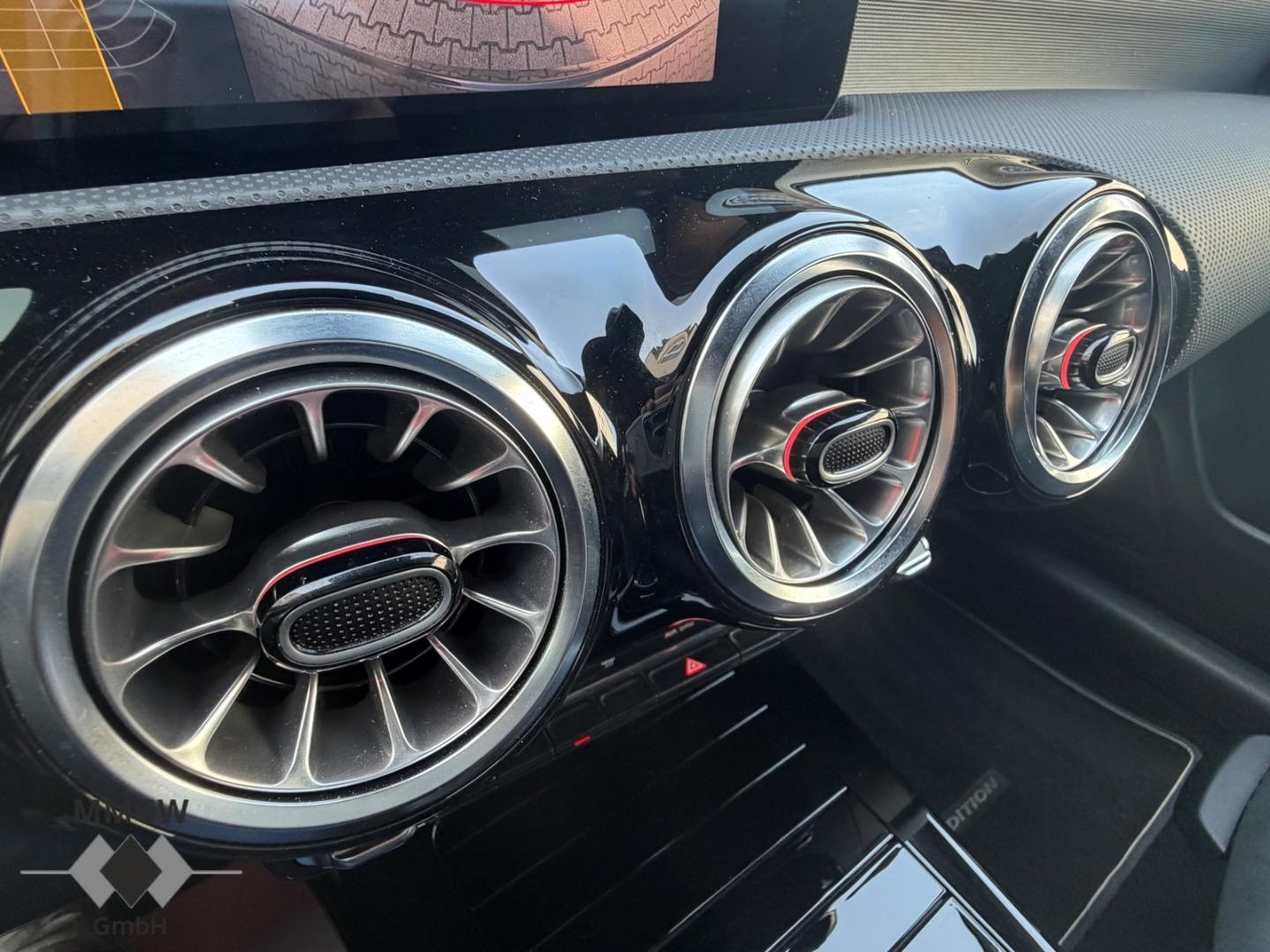 Mercedes-Benz CLA AMG/Edition 2020 Sportpaket Navi Digital, миниатюра 7