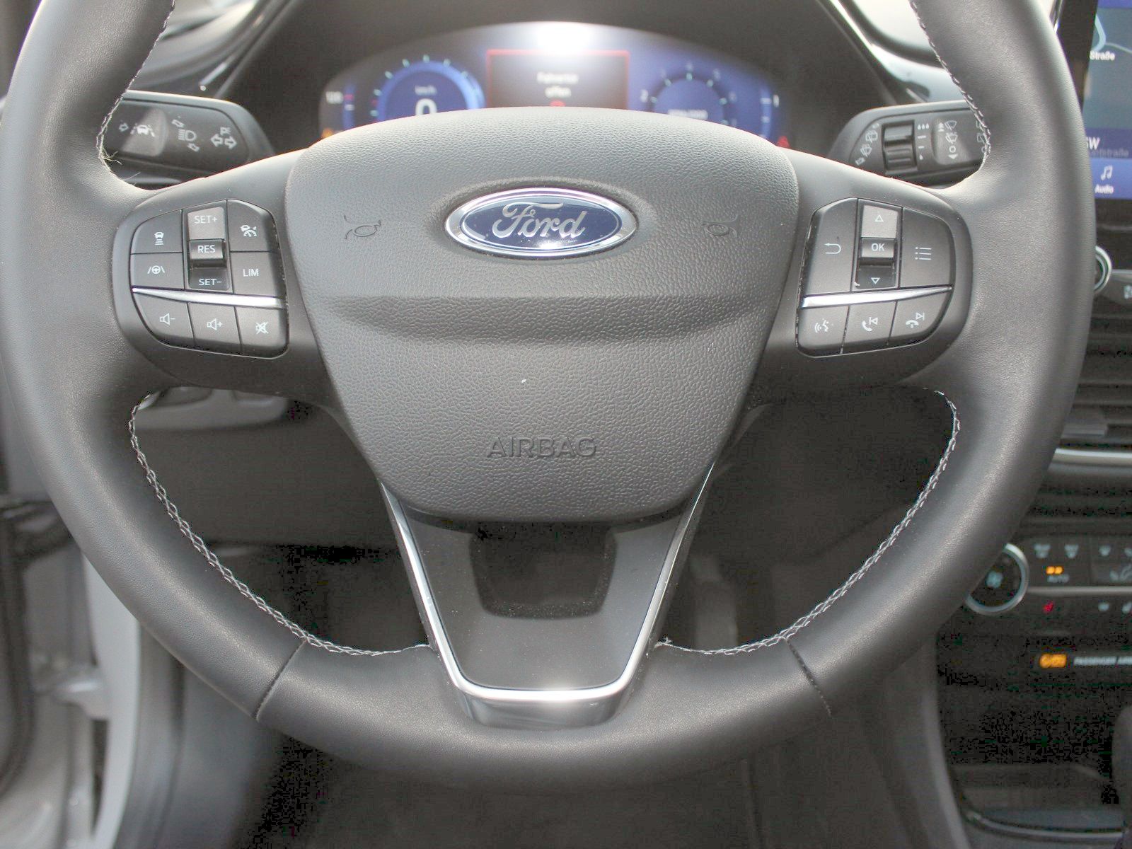 Fahrzeugabbildung Ford Puma Titanium Start/Stopp 1,0 EcoBoost