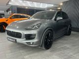 Porsche CayenneS Diesel Platinum Sport Designe - Porsche Cayenne in München