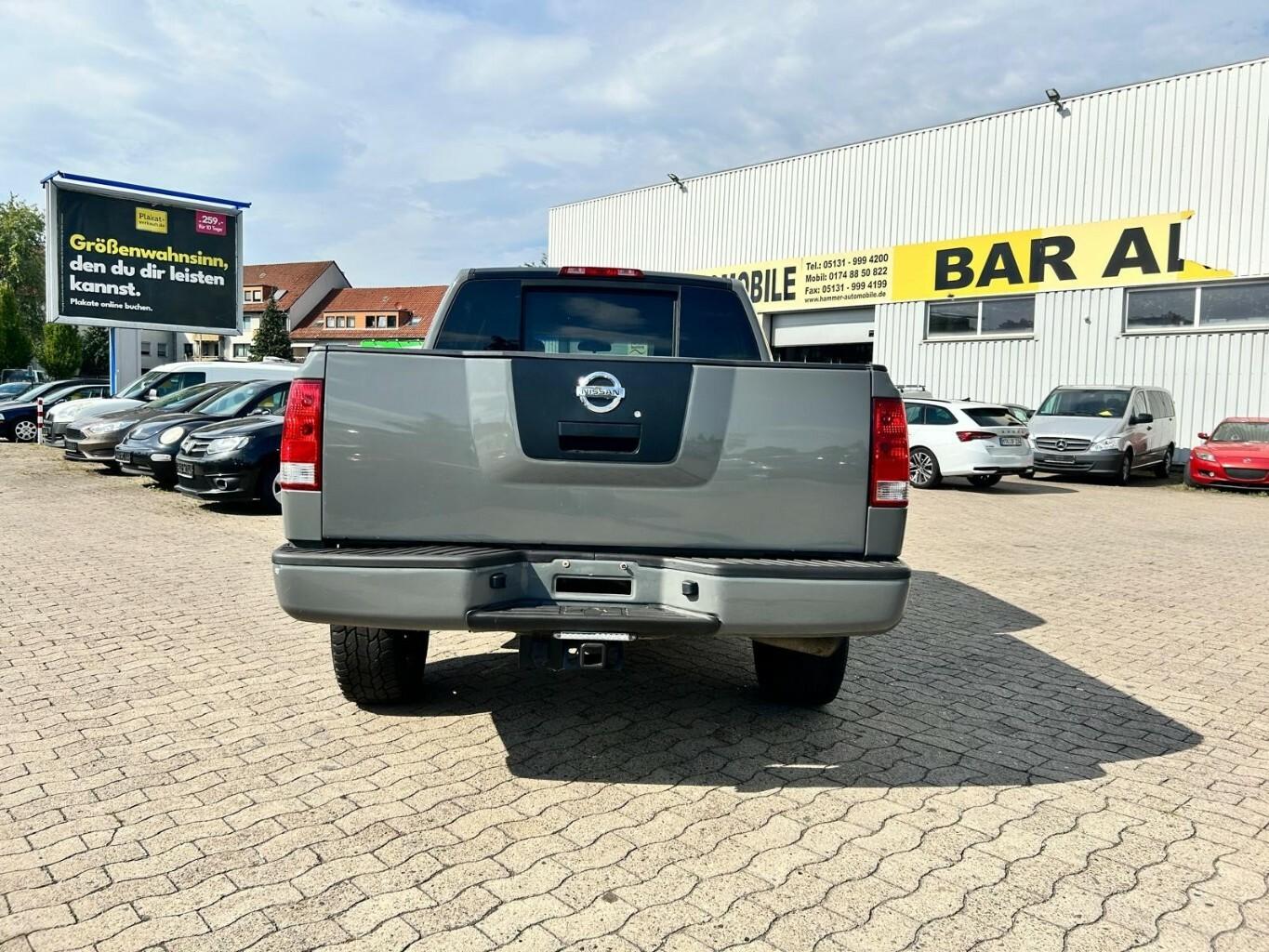 Nissan Titan 2011 — photo 26