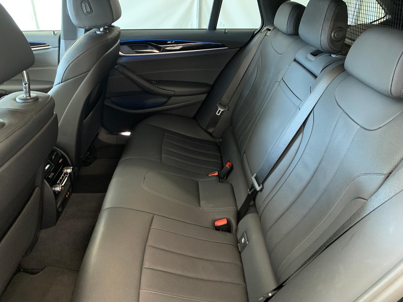 BMW 530e T COCKP-PRO/LED+/HEAD-UP/ACC/LEDER/KAM