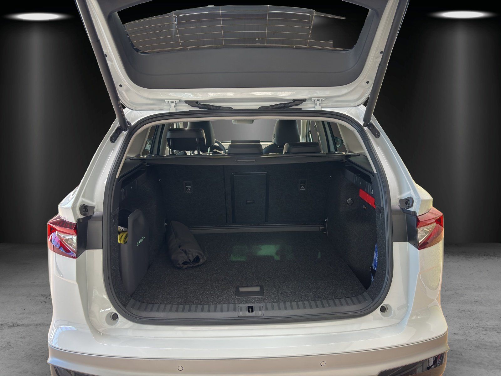 Fahrzeugabbildung SKODA Enyaq 60