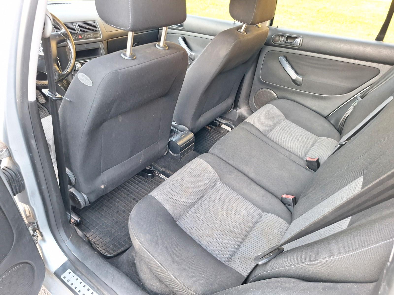 Volkswagen Golf 2004 — photo 15