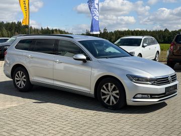 Volkswagen Passat Variant - 2